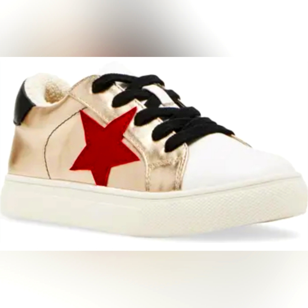 Size 5 Steve Madden Big Girl's JRezume Sneaker Red Multi
